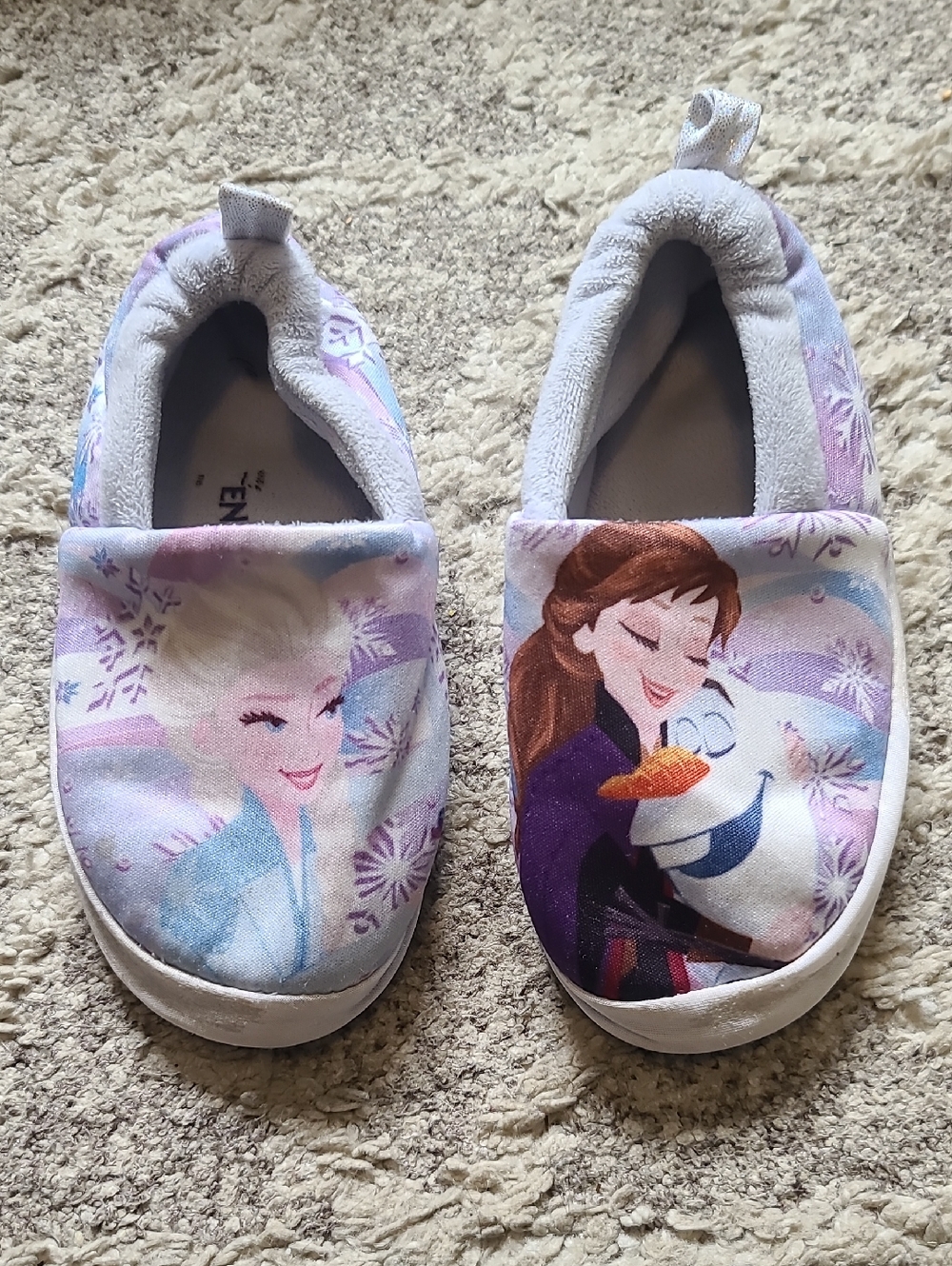 10 for $25 - Disney Frozen Girls 9/10 Slippers - 1 Pair